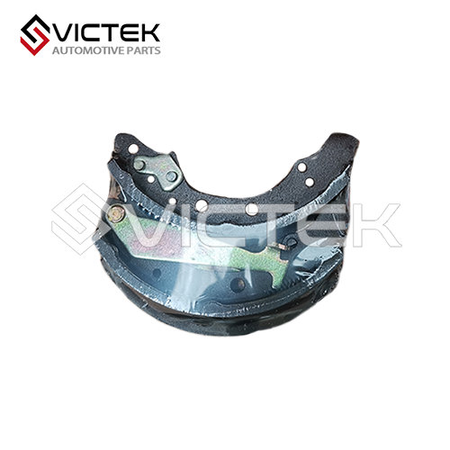 Задняя тормозная колодка A15-3502170