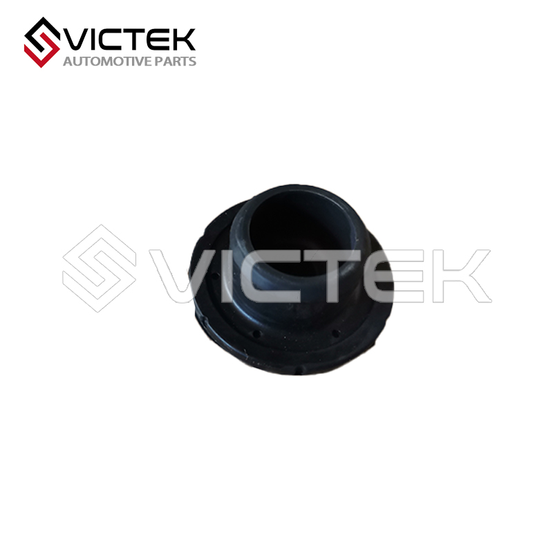 Бампер под левым радиатором