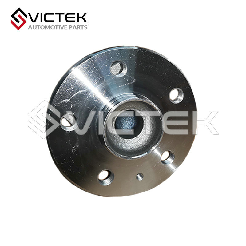 محور العجلة الخلفية