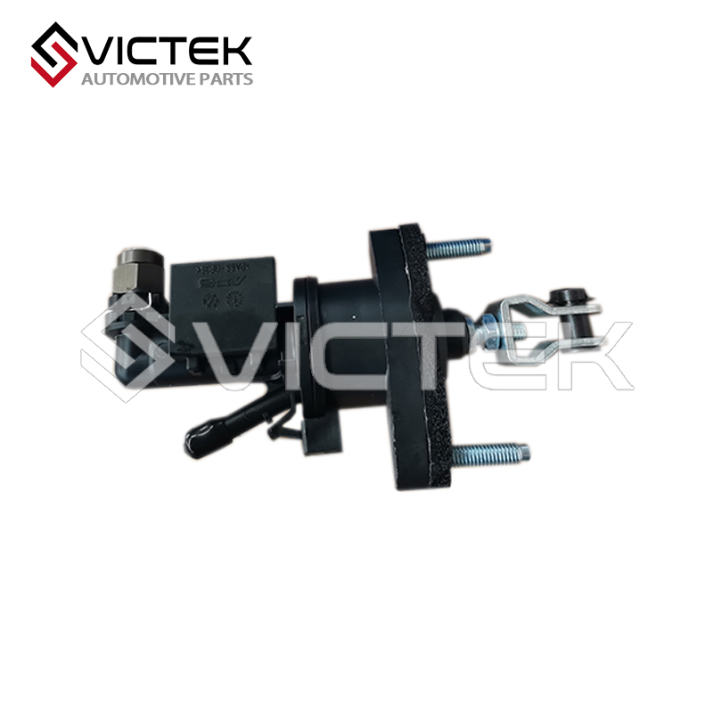 قابض الأسطوانة الرئيسي T11-1608010